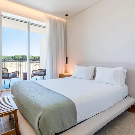 Luxury Flats With Pool In By Lovelystay * 奎特里拉