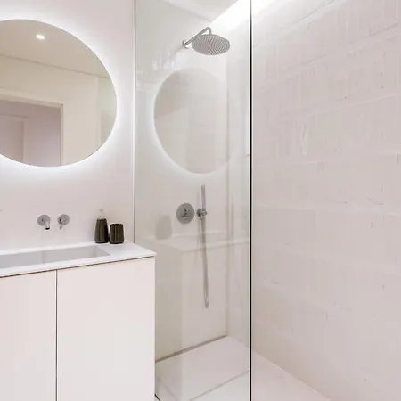 Luxury Flats With Pool In By Lovelystay *