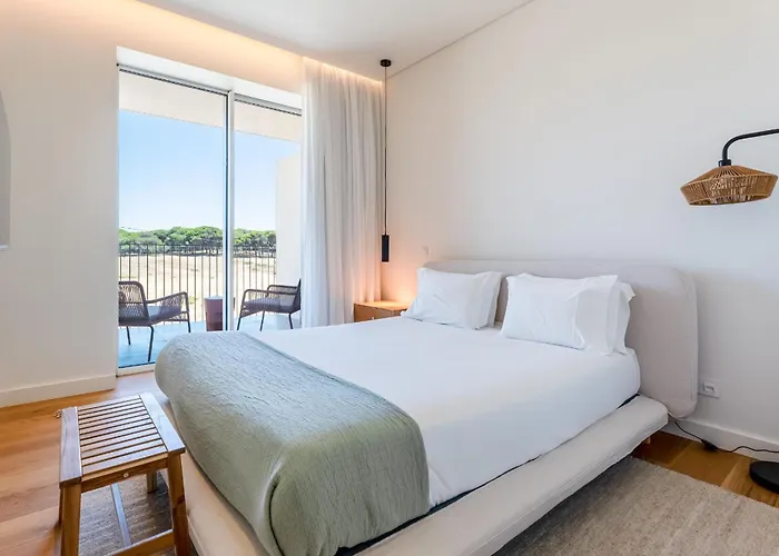 Luxury Flats With Pool In By Lovelystay * Quarteira