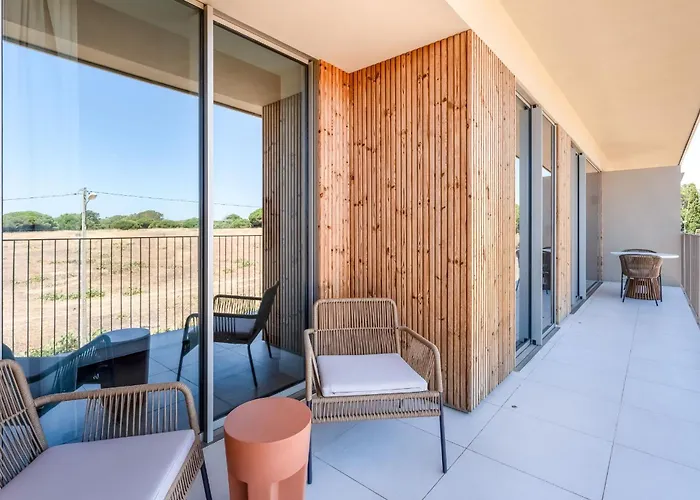 Luxury Flats With Pool In By Lovelystay Quarteira