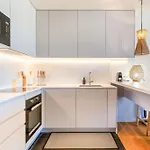 Luxury Flats With Pool In By Lovelystay Quarteira