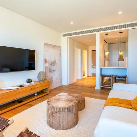 Διαμέρισμα Luxury Flats With Pool In By Lovelystay Quarteira