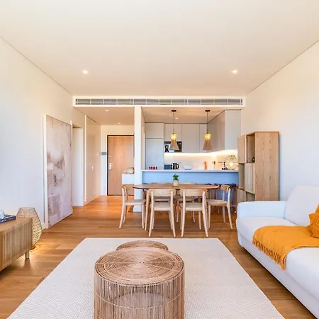 Luxury Flats With Pool In By Lovelystay * Quarteira