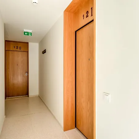 Luxury Flats With Pool In By Lovelystay Διαμέρισμα Quarteira